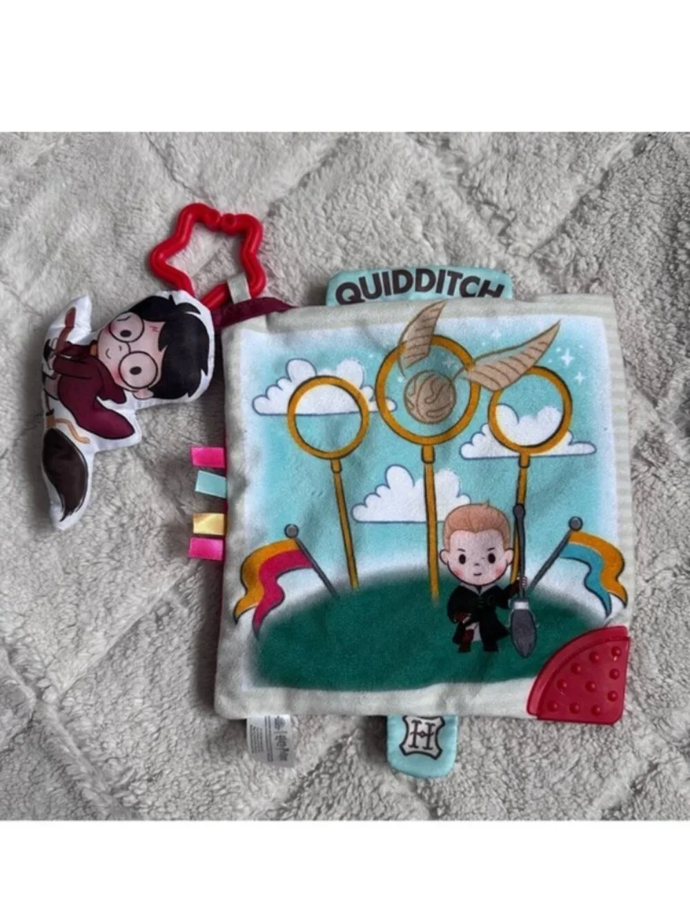 Harry Potter | On The Go Crinkle Square Car seat attachment